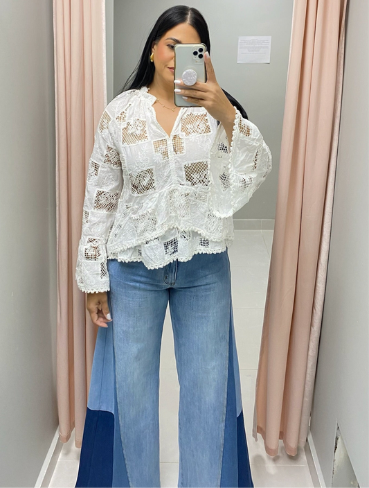 Élise Lace Blouse