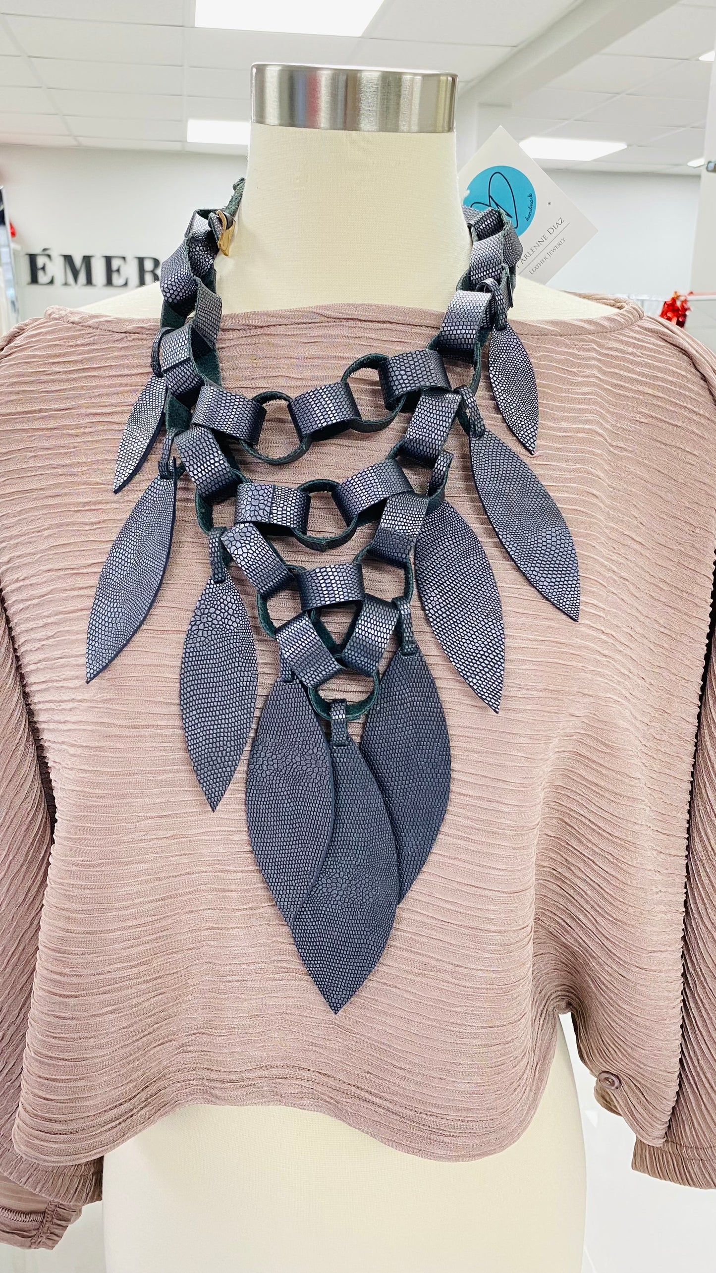 Pewter Black Necklace