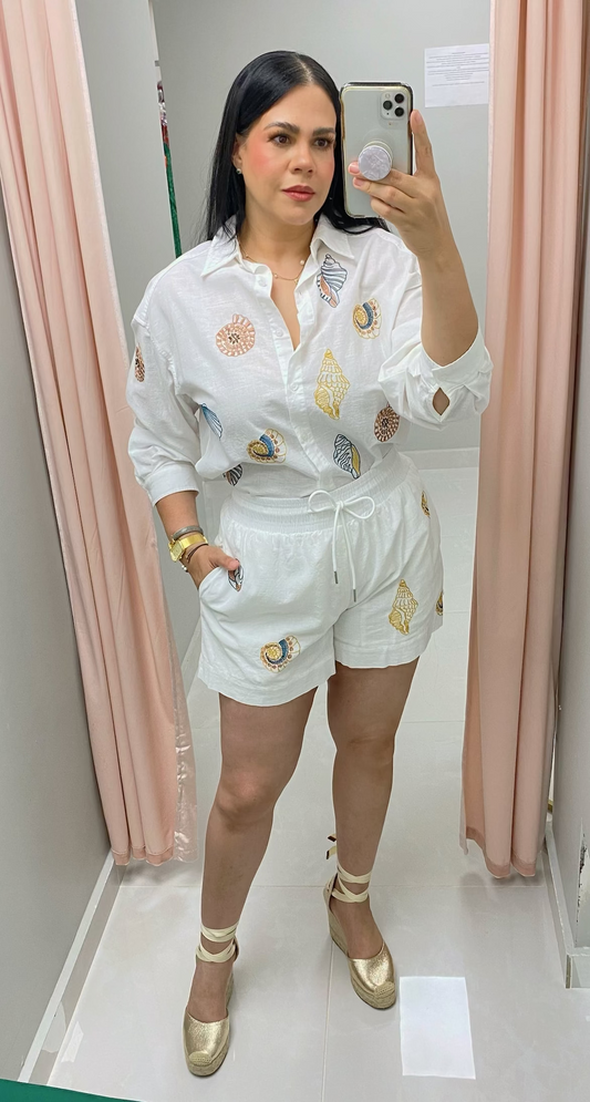 Seashell Embroidered Set