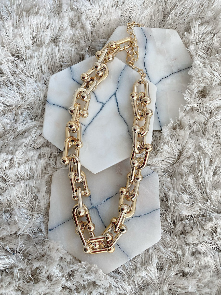 Oversized CB  chain Necklace